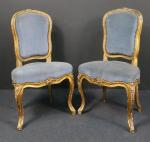 Paire de chaises d'époque Louis XV en bois doré sculpté...