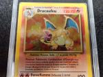 Carte Pokemon 
Contenu : Dracaufeu 
Edition : Réédition du set de base...