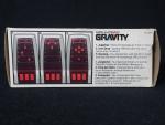 Mattel 1980
Gravity 
Boite en mauvais état, usures, pliures et manques
Pas...