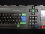 Amstrad CPC 464 
Livré avec l'écran les pads et un...